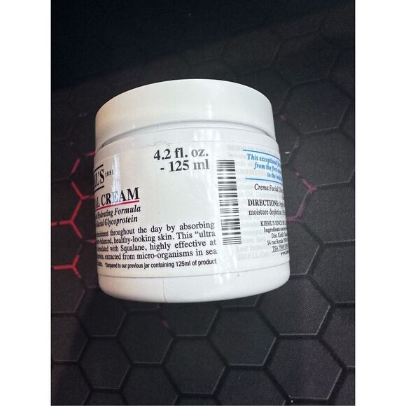 Kiehl's Ultra Facial Refillable Moisturizing Cream with Squalane 125ml - Picture 2 of 5
